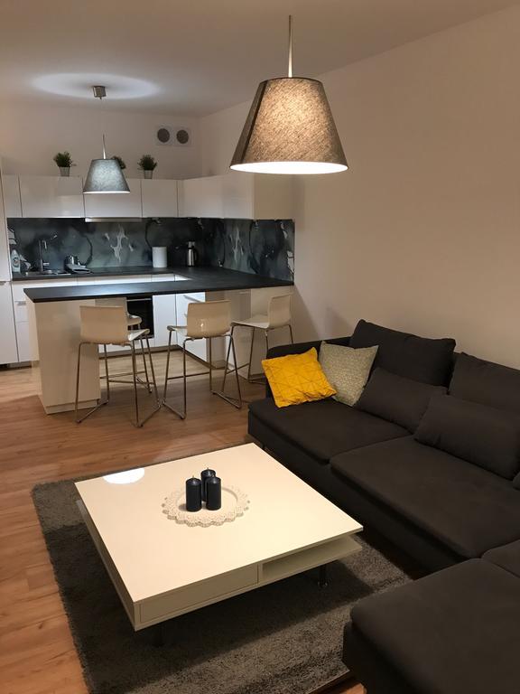 Omi Apartments 코워브제크 외부 사진